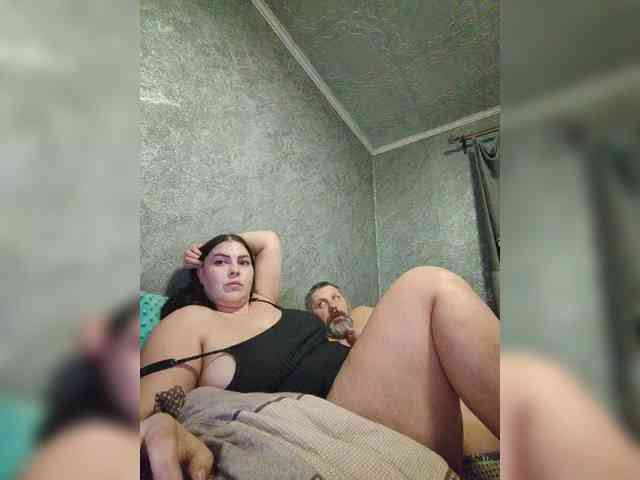 Cleopatra1990 webcam