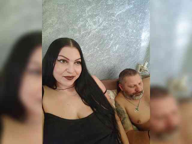 Cleopatra1990 webcam