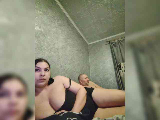 Cleopatra1990 webcam