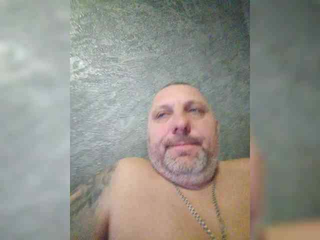 Cleopatra1990 webcam