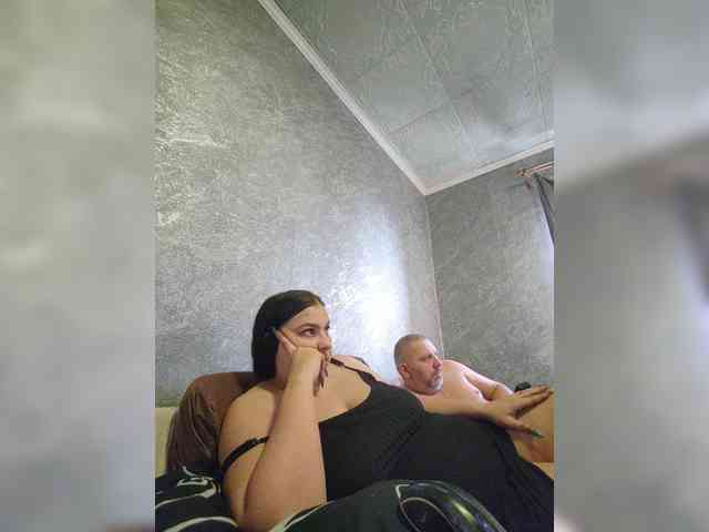 Cleopatra1990 webcam