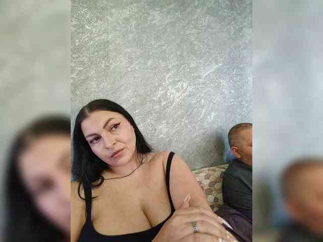 Cleopatra1990 webcam