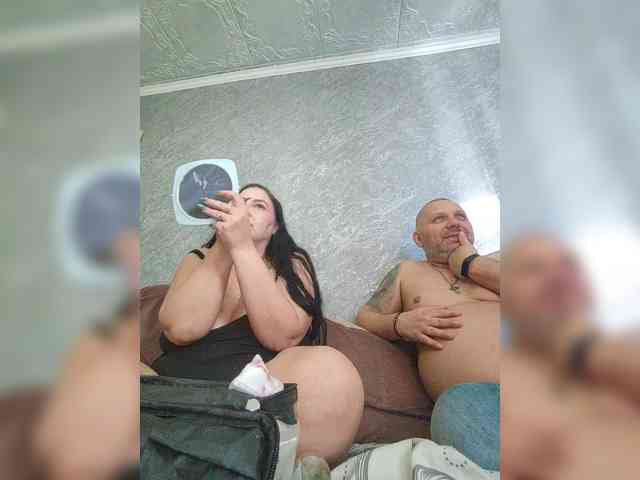 Cleopatra1990 webcam