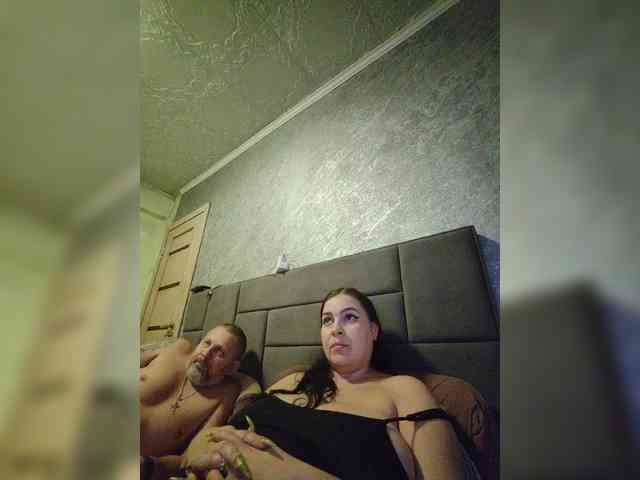 Cleopatra1990 webcam