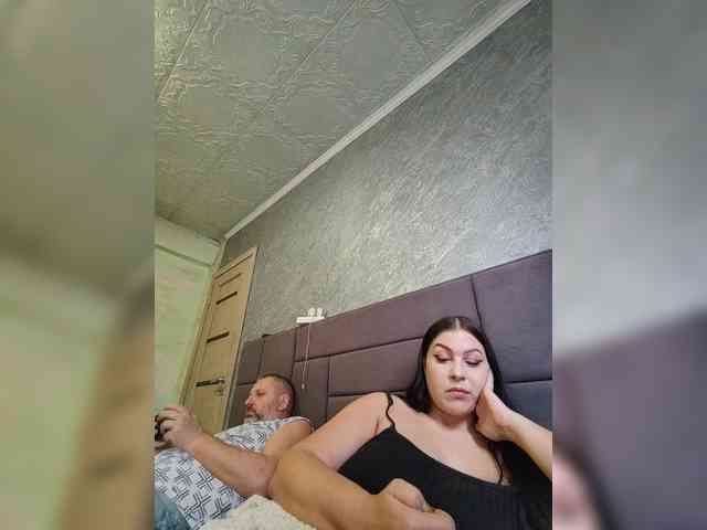 Cleopatra1990 webcam