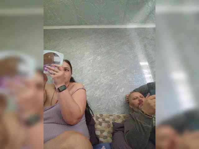 Cleopatra1990 webcam