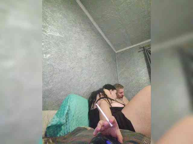 Cleopatra1990 webcam