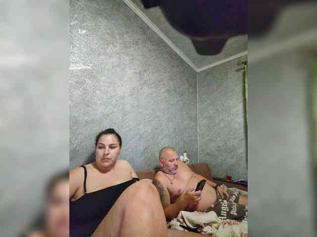Cleopatra1990 webcam