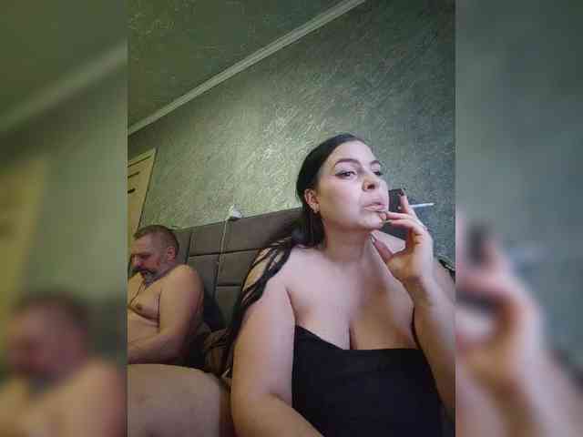 Cleopatra1990 webcam