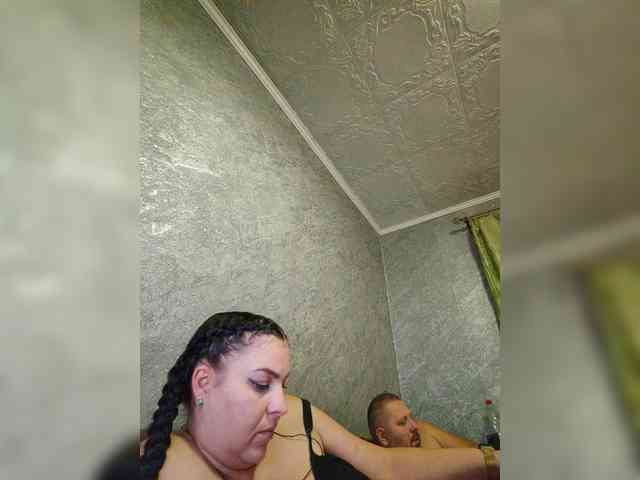 Cleopatra1990 webcam