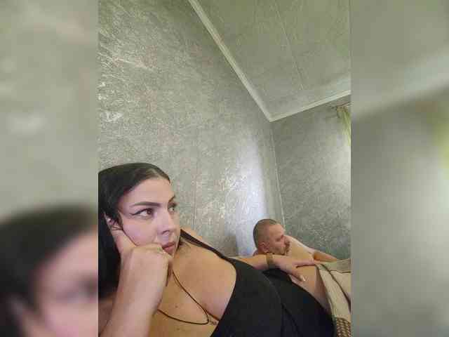 Cleopatra1990 webcam