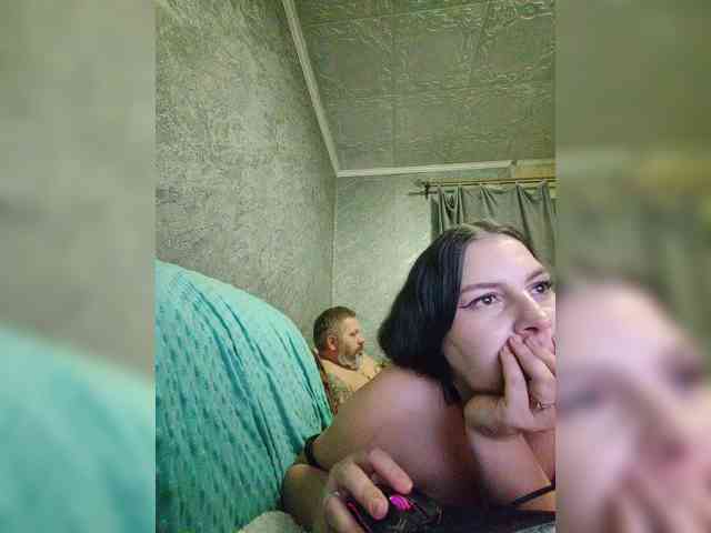 Cleopatra1990 webcam