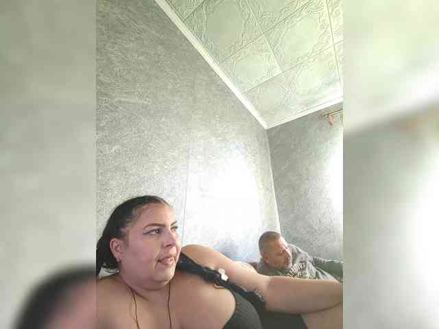 Cleopatra1990 webcam