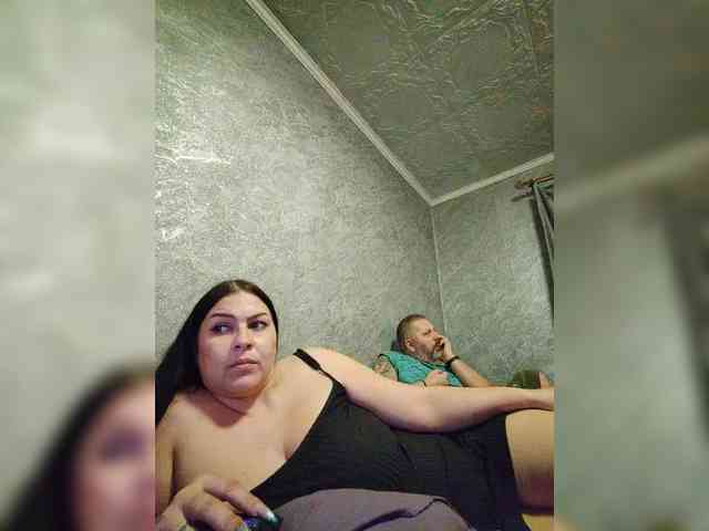 Cleopatra1990 webcam