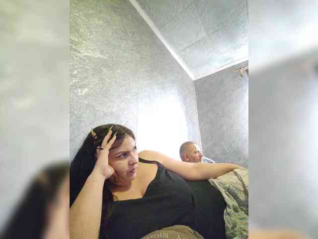 Cleopatra1990 webcam