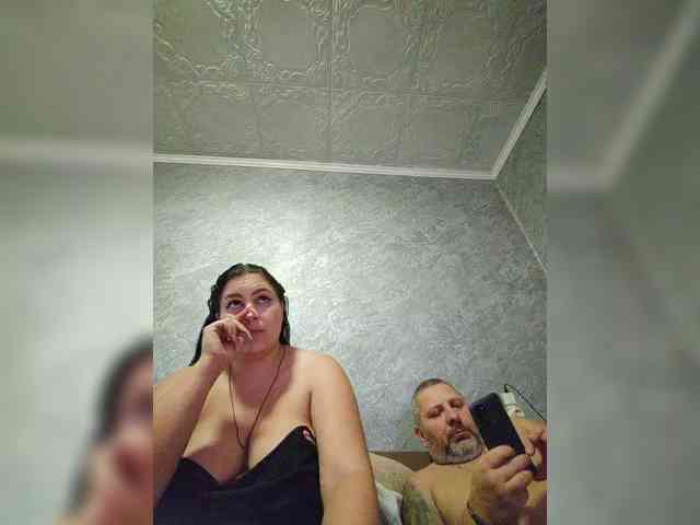 Cleopatra1990 webcam