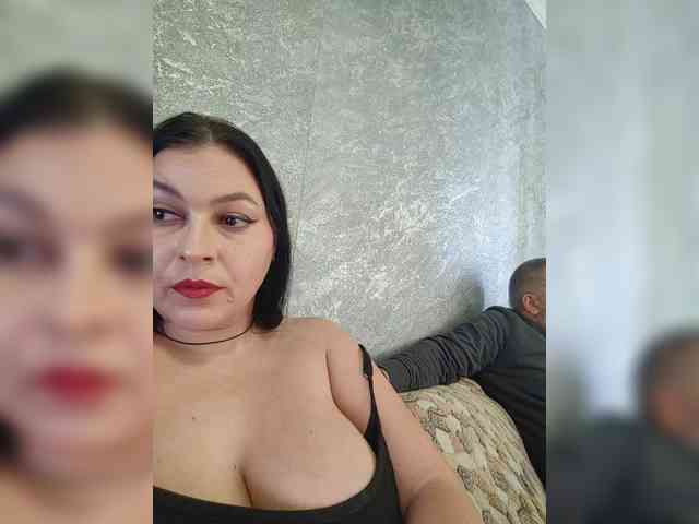 Cleopatra1990 webcam