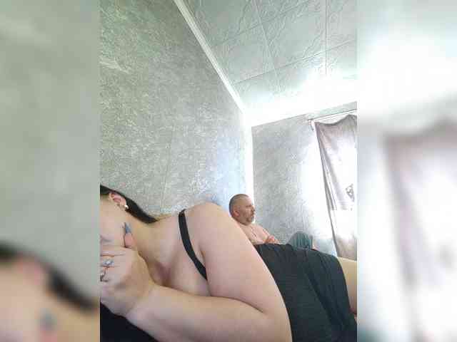 Cleopatra1990 webcam