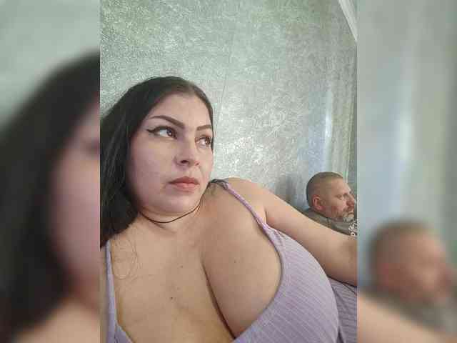 Cleopatra1990 webcam