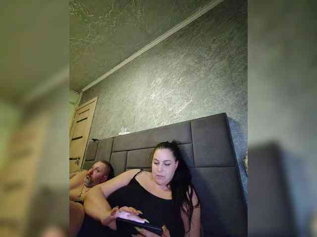 Cleopatra1990 webcam