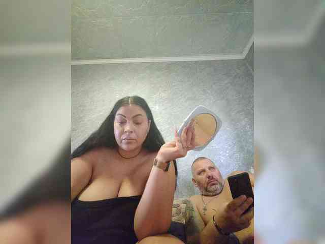 Cleopatra1990 webcam