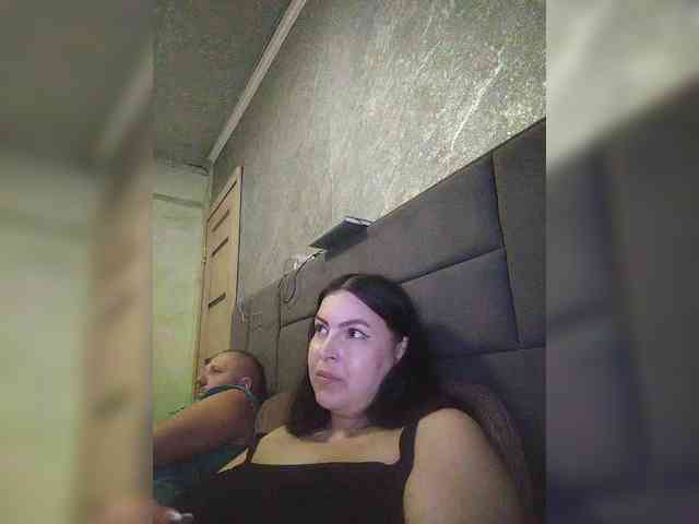 Cleopatra1990 webcam