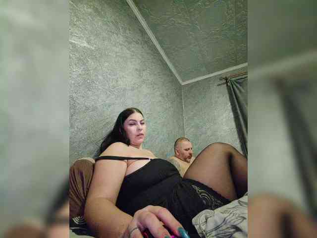 Cleopatra1990 webcam