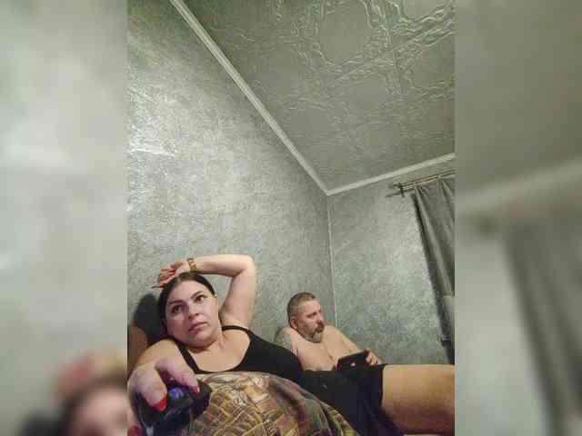 Cleopatra1990 webcam