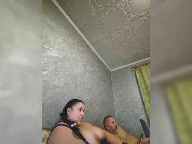 Cleopatra1990 webcam