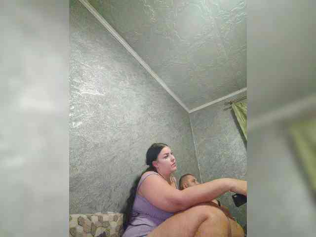 Cleopatra1990 webcam