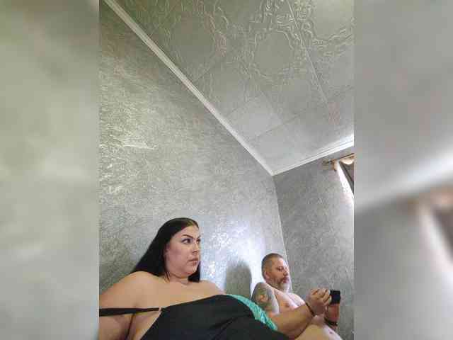 Cleopatra1990 webcam