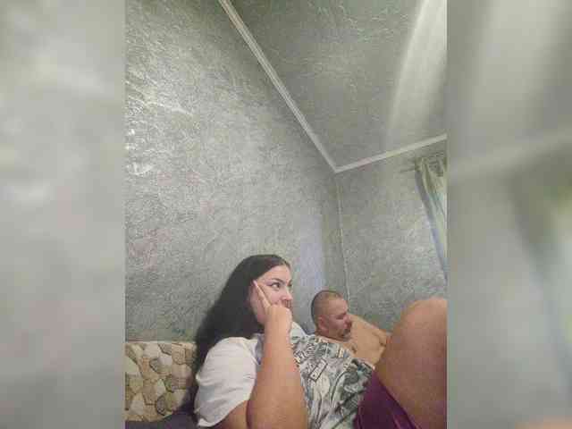 Cleopatra1990 webcam