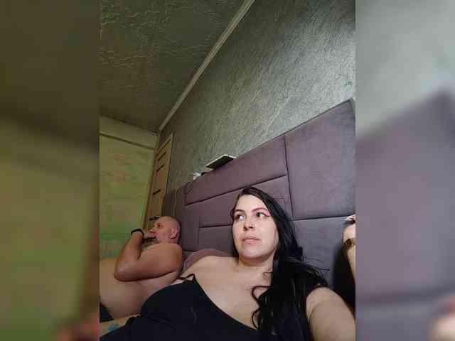 kissmabont Live Webcam on BongaCams