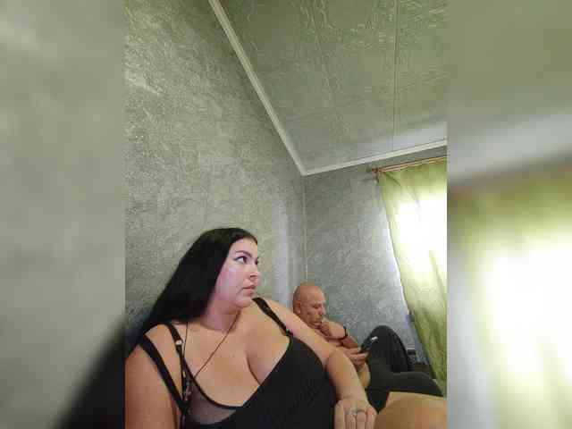 kissmabont Live Webcam on BongaCams