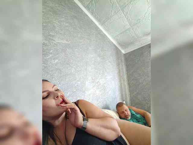kissmabont Live Webcam on BongaCams