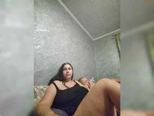 Cleopatra1990 webcam