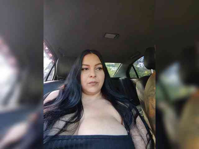 Cleopatra1990 webcam