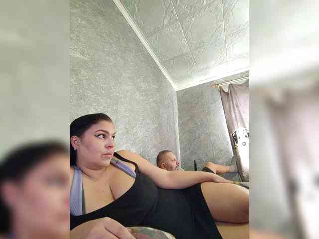 Cleopatra1990 webcam