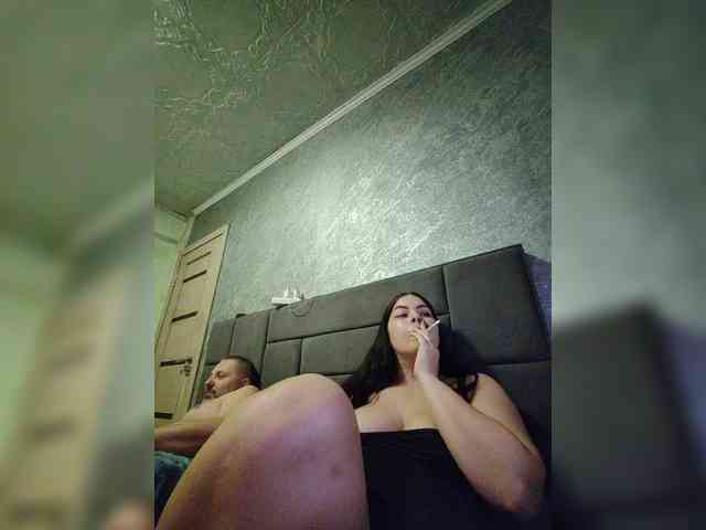 Cleopatra1990 webcam