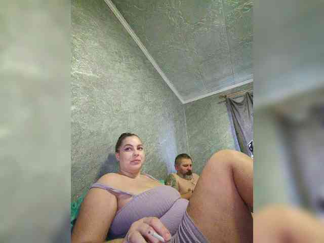 Cleopatra1990 webcam