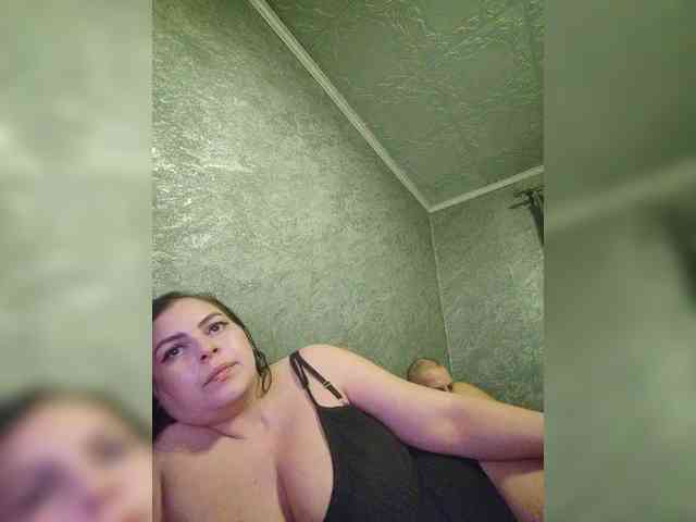 Cleopatra1990 webcam