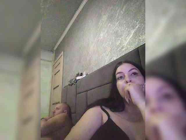 Cleopatra1990 webcam