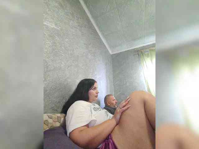 Cleopatra1990 webcam