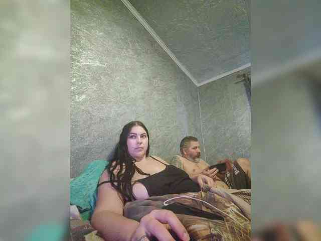 Cleopatra1990 webcam