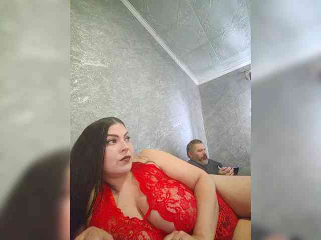 Cleopatra1990 webcam