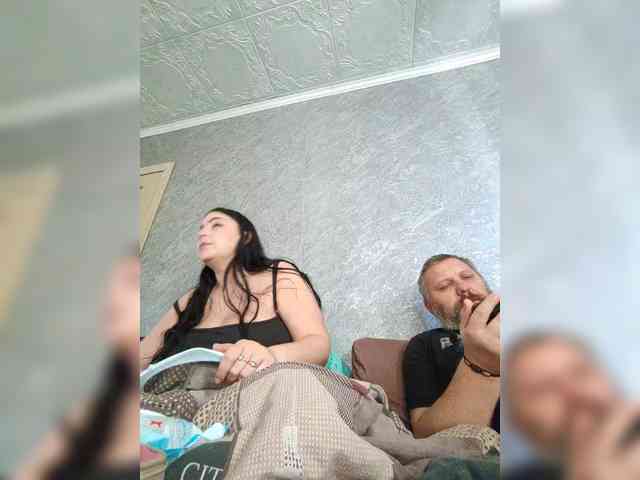 Cleopatra1990 webcam