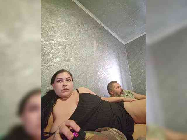 Cleopatra1990 webcam