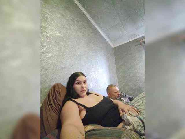 Cleopatra1990 webcam