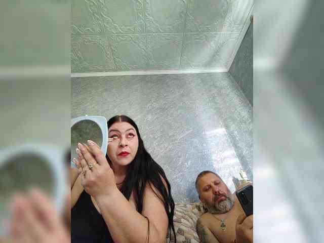 Cleopatra1990 webcam