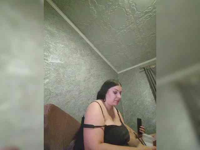 Cleopatra1990 webcam